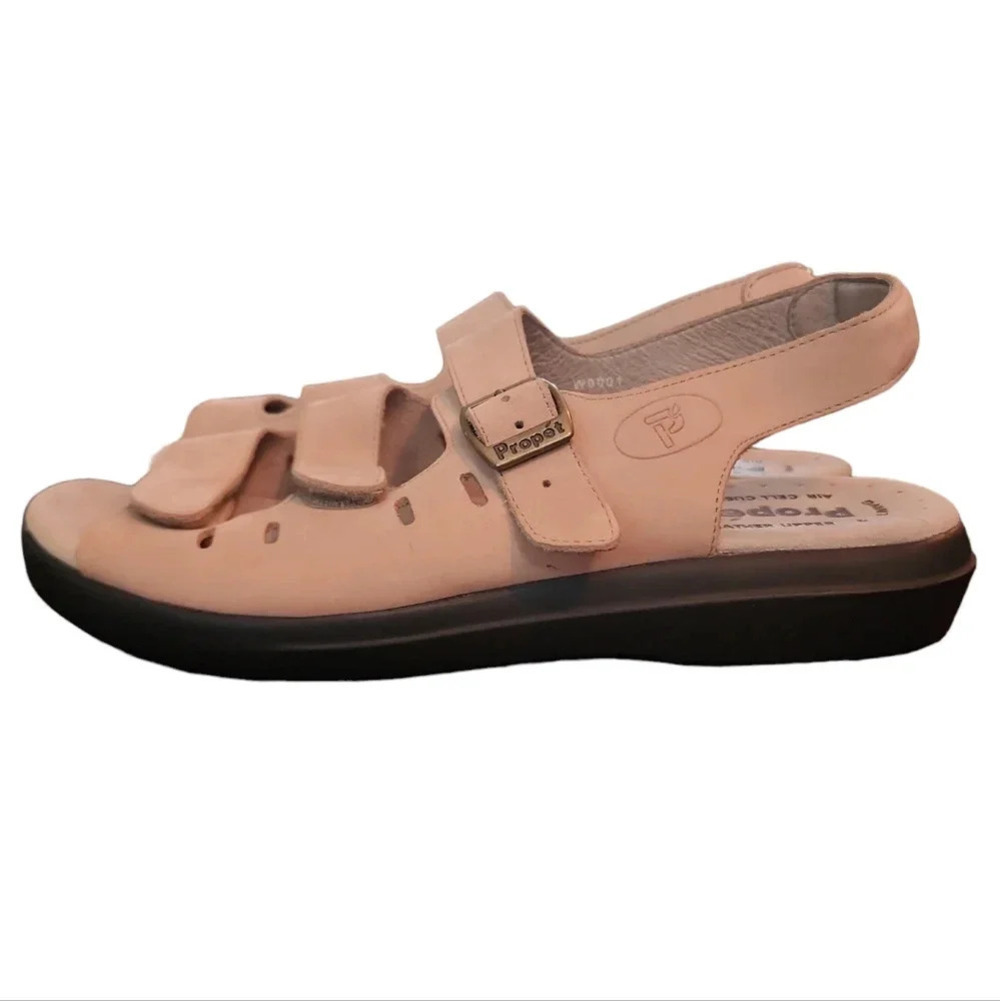 Propet Breeze Walker 8 N (AA) Tan Leather Sandals Womens Adjustable Coastal Prep